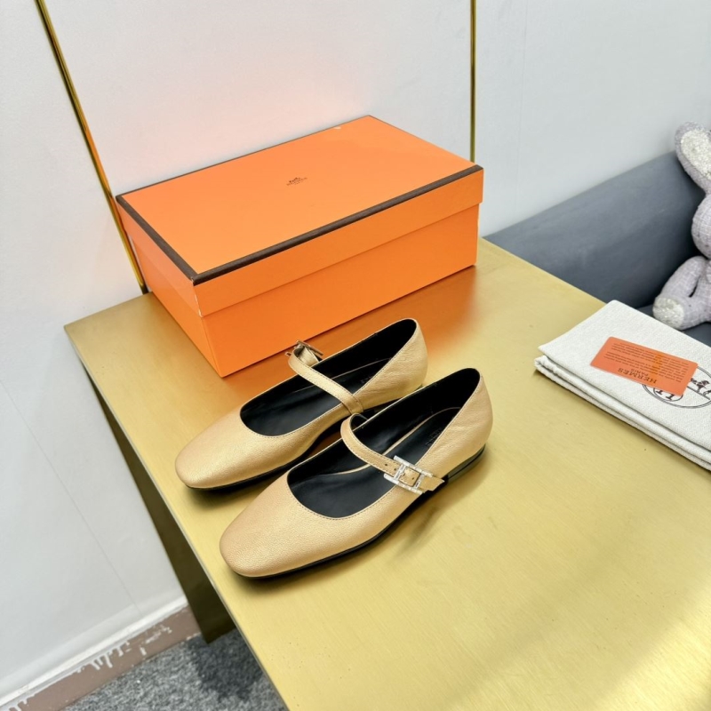 Hermes flat shoes